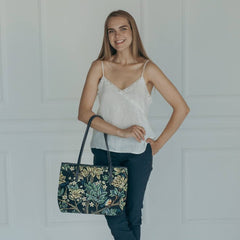 COLL-ART-WM-TLBL | William Morris Tree of Life Blue College/Shoulder Tote Bag